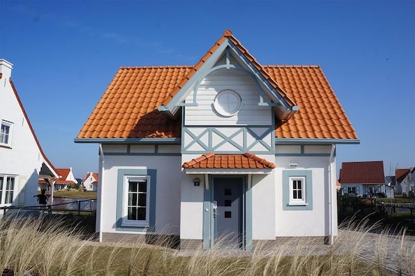 Buitenkant - Villa in Cadzand-Bad bij Noordzeestrand in Cadzand-Bad (1)
