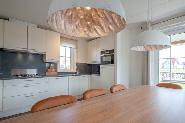Keuken - Villa in Cadzand-Bad bij Noordzeestrand in Cadzand-Bad (3)