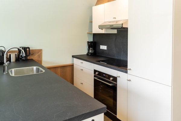 Keuken - Vakantiehuis in bos nabij Assen in Baars (4)