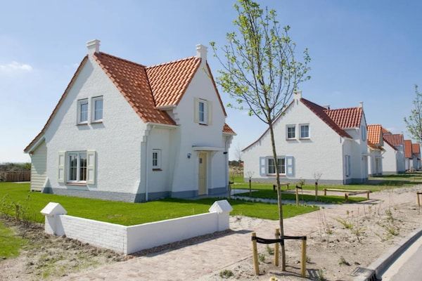 Buitenkant - Villa in Cadzand-Bad bij Noordzeestrand in Cadzand-Bad (1)