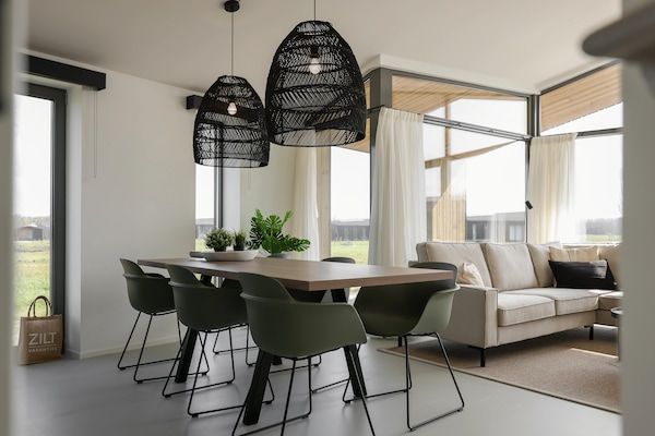 Eetkamer - Vakantiehuis Wissenkerke bij Banjaardstrand in Wissenkerke (3)