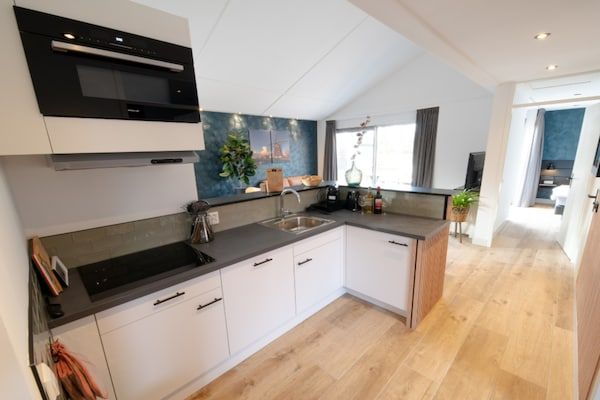 Keuken - Vakantiehuis in Zevenhuizen met Sauna in Zevenhuizen (3)