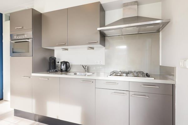Keuken - Zeeuws Huis voor Alle Leeftijden in Nieuwvliet (5)