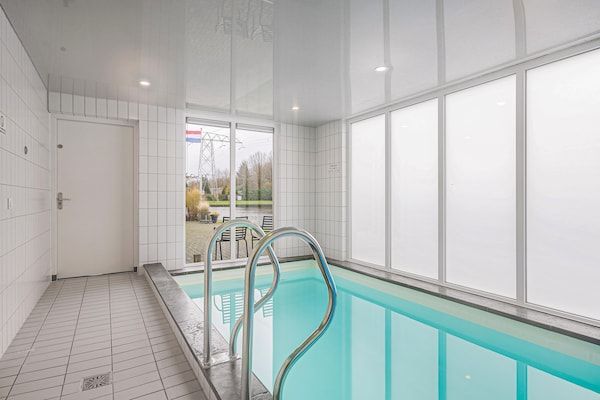 PoolOfHouse - Toegankelijke villa aan het meer, Midlaren in Midlaren (3)