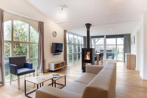 Woonkamer - Huisdiervriendelijke vakantie in Brouwershaven (4)