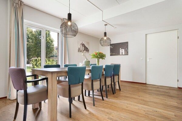 Woonkamer - Appartement in Nederland bij Eindhoven in Diessen-Baarschot (4)