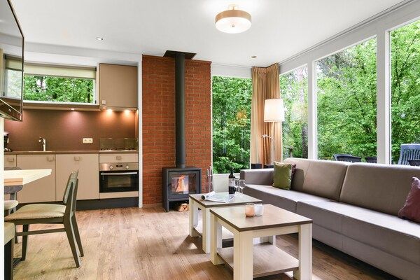 Woonkamer - Appartement in Nederland in Putten (2)