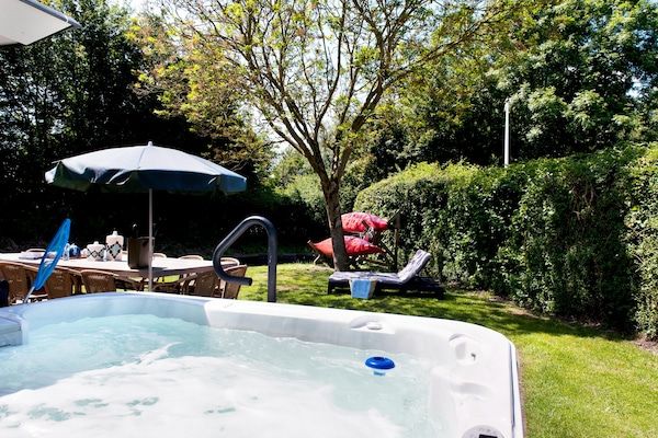 Voorzieningen - Luxe huis bij De Alde Feanen Reserve in Earnewald (1)