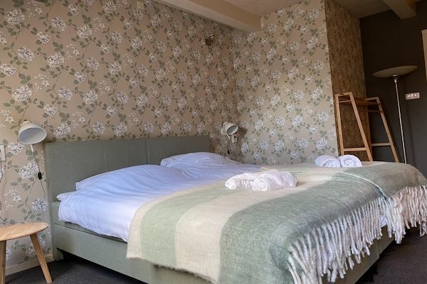 Slaapkamer - Herberg Fryslân Ternaard nabij Erfgoed in Ternaard (5)
