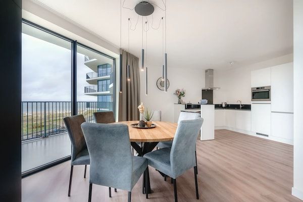 Buitenkant - Appartement in Breskens met balkon in Breskens (4)