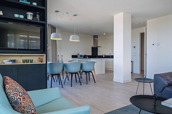 Buitenkant - Gezellig appartement in Breskens met balkon in Breskens (5)