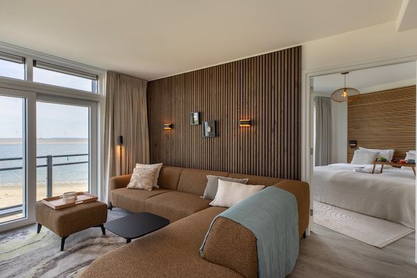 Woonkamer - Appartement in Sint-Annaland bij Strand in Sint-Annaland (2)