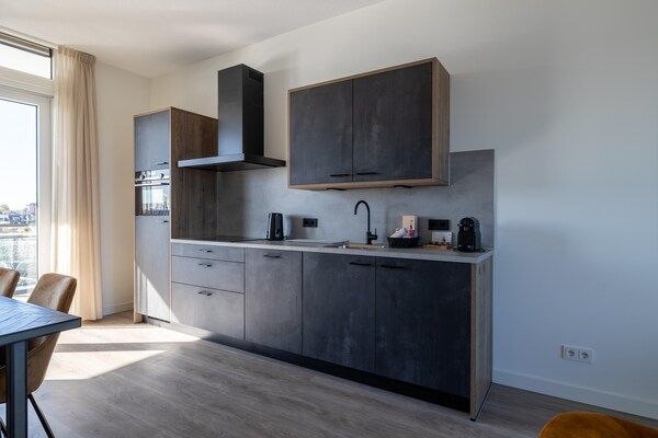 Keuken - Ontsnapping aan zee, Sint-Annaland in Sint-Annaland (4)