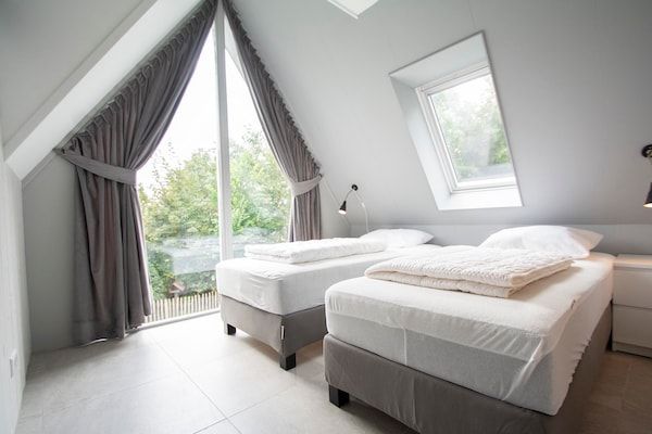Slaapkamer - Vakantiehuis bij Groote Keeten Strand in Callantsoog (4)