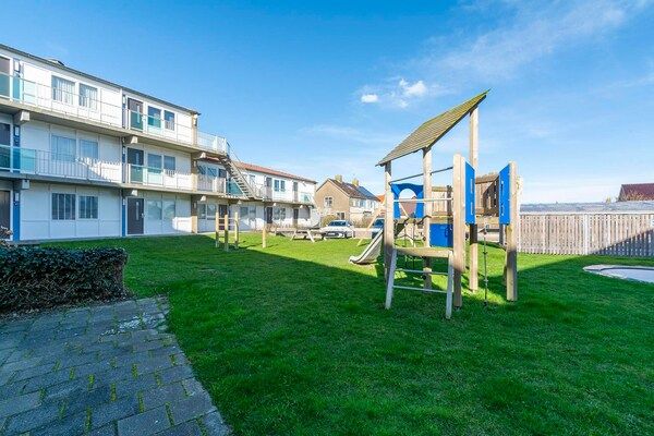 Tuin - Beach Apartment 5 voor 4 gasten in Callanstoog in Callantsoog (5)