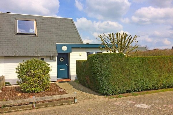 Buitenkant - Vakantiehuis in Breskens bij Strand in Breskens (1)