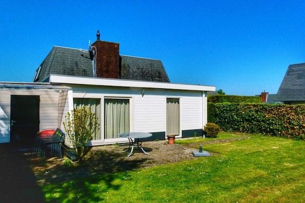 Buitenkant - Familieverblijf – Dichtbij het strand in Breskens (1)