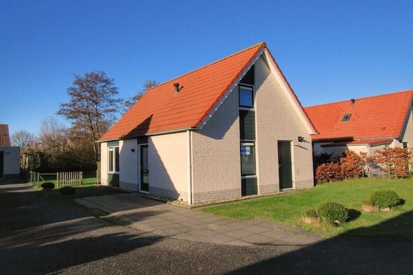 Buitenkant - Huis in Breskens bij Zeeuwse kust in Breskens (1)