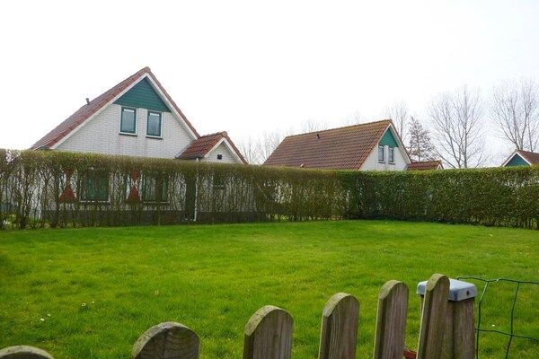 Tuin - Vakantiehuis Breskens bij stranden in Breskens (4)