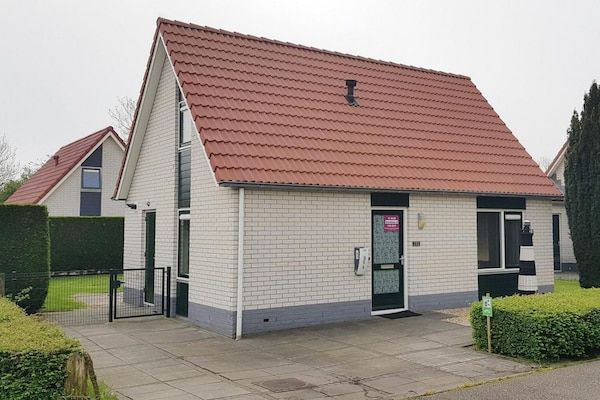 Buitenkant - Vakantiehuis bij Strand in Schoneveld in Breskens (1)