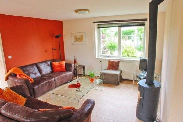 Woonkamer - Huisdiervriendelijk huis aan de kust in Breskens (2)