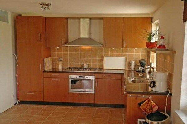 Keuken - Huisdiervriendelijk huis aan de kust in Breskens (4)