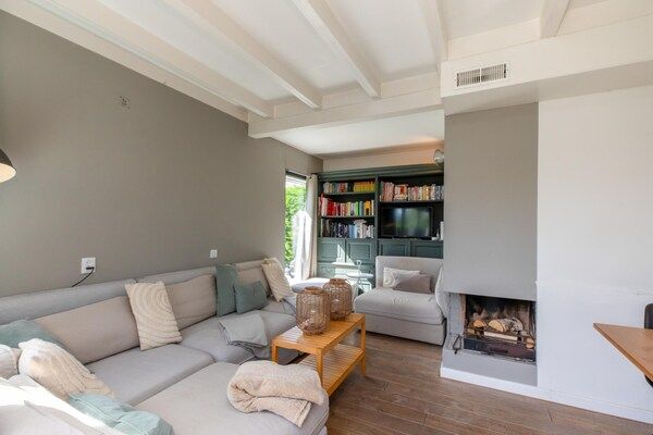 Woonkamer - Vakantiehuis in Breskens bij het Strand in Breskens (4)