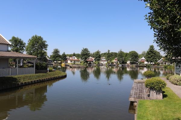AreaSummer1KM - Bungalow in Zuytland met Eigen Visteiger in Simonshaven (5)