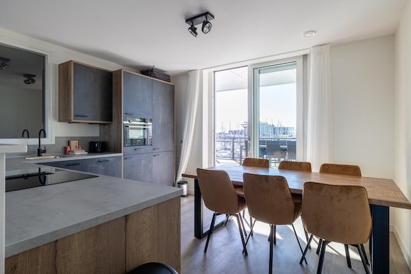 Keuken - Appartement Sint-Annaland bij Jachthaven in Sint-Annaland (4)