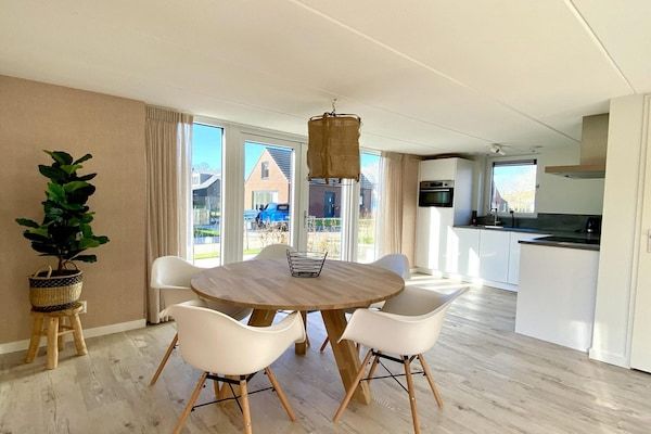 Eetkamer - Prachtige villa vlakbij stranden en golfbaan in Sint Maarten (4)