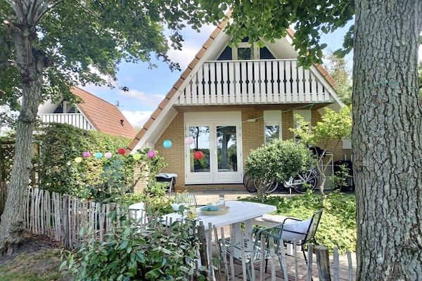 Buitenkant - 3 slaapkamers, 6 persoons, geschikt voor een familievakantie! in Burgerbrug (1)