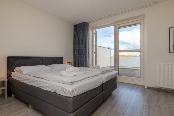 Slaapkamer - Vakantiehuis in Zoutelande bij het strand in Zoutelande (4)