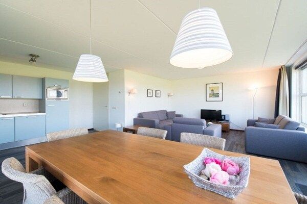 Untagged - Strandhuis Duenen in Ballum, Ameland (5)