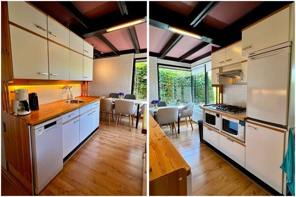 Keuken - Schitterende bungalow met zonnige tuin in Sint Maartenszee (4)