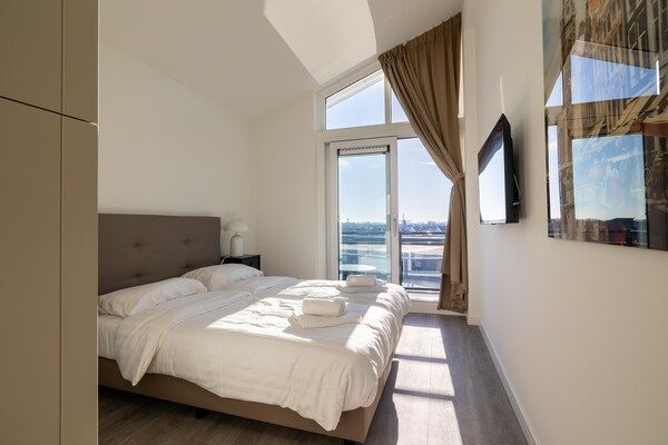 Slaapkamer - Huis aan het meer Sint-Annaland bij haven in Sint-Annaland (3)