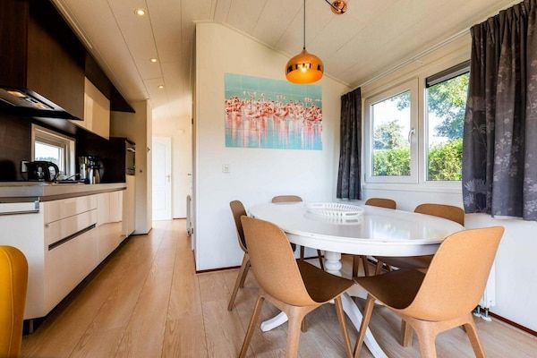 Eetkamer - vakantiehuis in Zuid-Holland in Noordwijk (4)