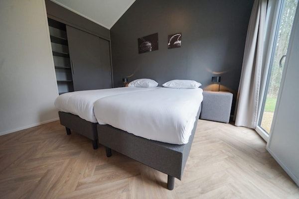 Slaapkamer - Boschalet voor 4 personen in Belfeld in Belfeld (4)