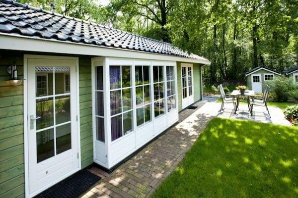 Buitenkant - Ruim natuurverblijf voor 6 personen in Belfeld (1)