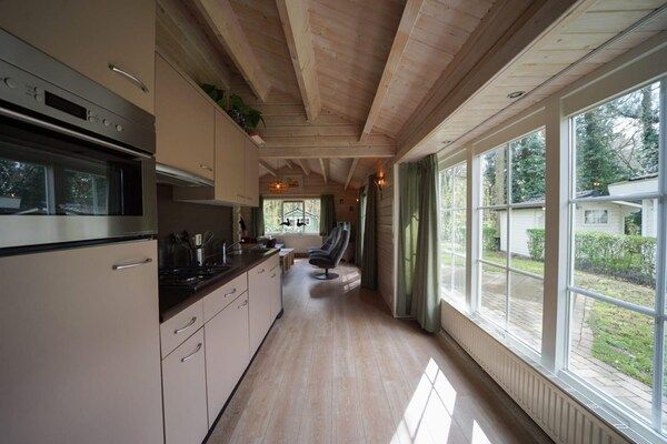 Keuken - Ruim natuurverblijf voor 6 personen in Belfeld (4)