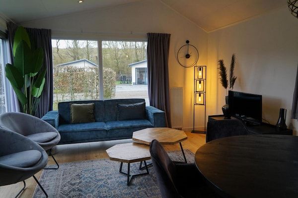 Woonkamer - Rustig vakantiehuis in Noordwijk in Noordwijk (3)