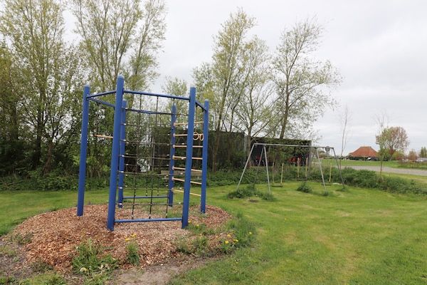 Park - Hut bij Hegermeer met bootverhuur in Heeg (4)