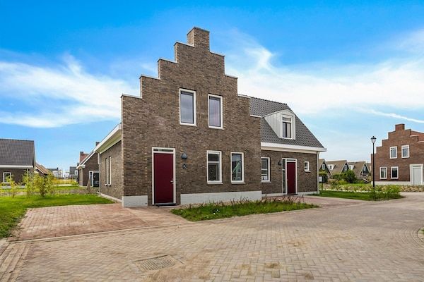 Buitenkant - Vakantiehuis in Medemblik aan IJsselmeer in PS Opperdoes (1)
