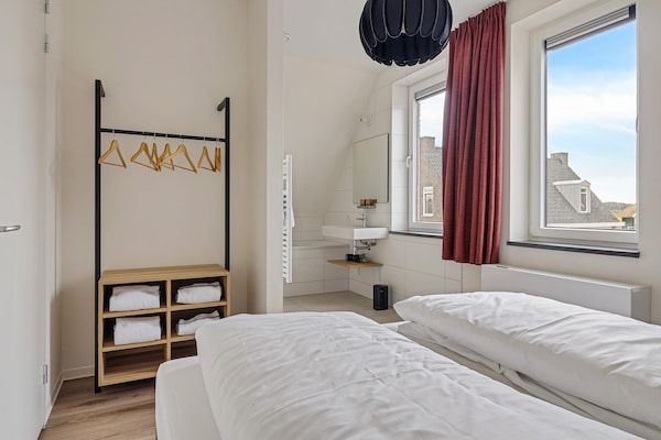 Slaapkamer - Vakantiehuis in Medemblik aan IJsselmeer in PS Opperdoes (4)