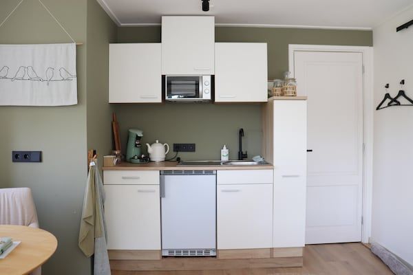 Keuken - Prachtig vormgegeven appartement in Betgummole (5)