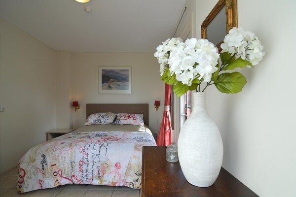 Slaapkamer - Vakantiehuis in Noordbeemster met bubbelbad in Noordbeemster (5)