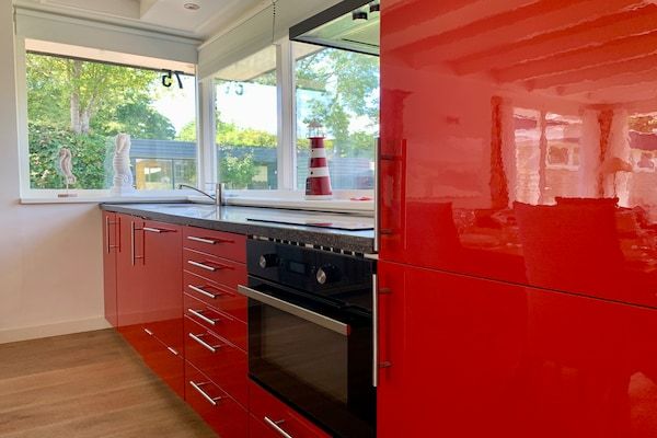 Keuken - Stijlvol kustretraite in Sint Maartenszee in Sint Maartenszee (4)