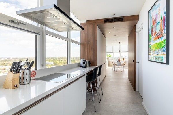 Keuken - comfortabel appartement met panoramisch uitzicht in Den Haag (5)