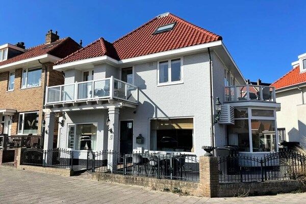 Untagged - Huis in Zandvoort vlakbij het strand in Zandvoort (2)