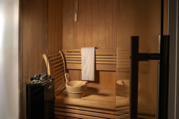 Sauna - Villa aan het meer met Finse sauna in Workum (5)