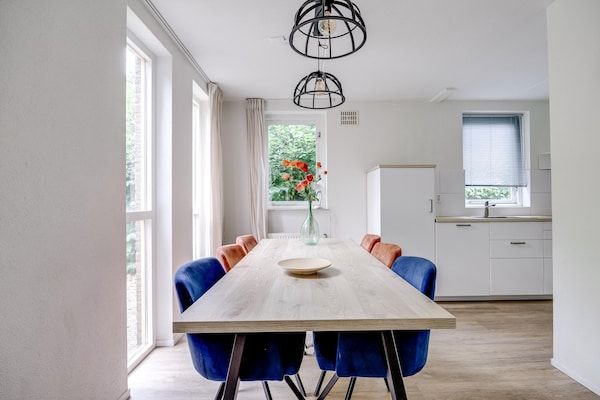 Eetkamer - Ontspannend bosuitje voor 6 personen in Ewijk (4)